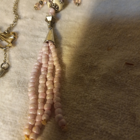 New, handmade 18in silver 🔗 necklace  with hanging 5in tassel bead bottom . - Picture 2 of 6